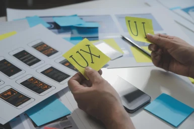 קורס עיצוב גרפי וחווית משתמש UX/UI אונליין מומלץ - ללמוד בקצב שלכם